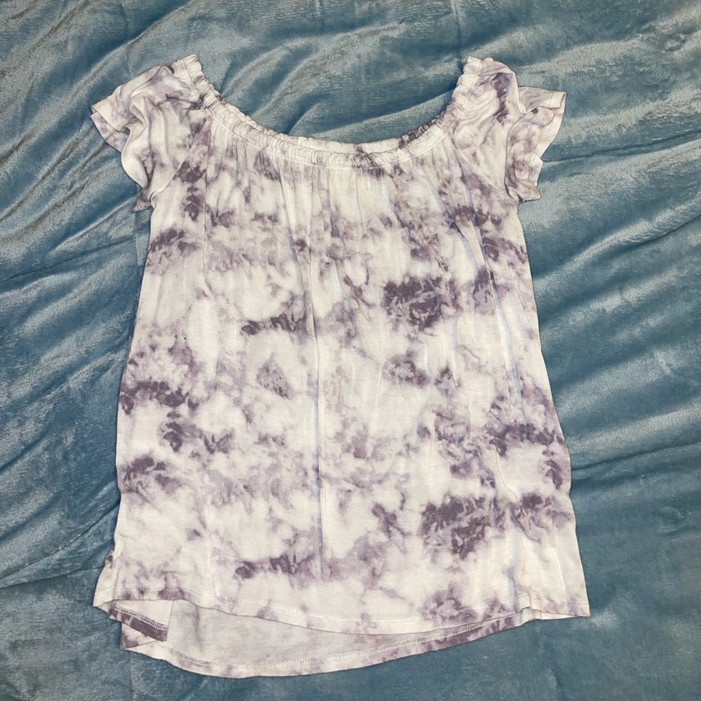 Hollister off the shoulder T-shirt